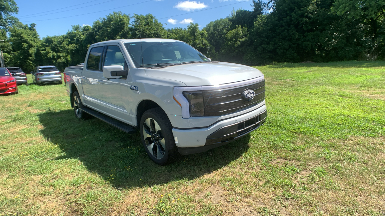 2024 Ford F-150 Lightning Platinum 1