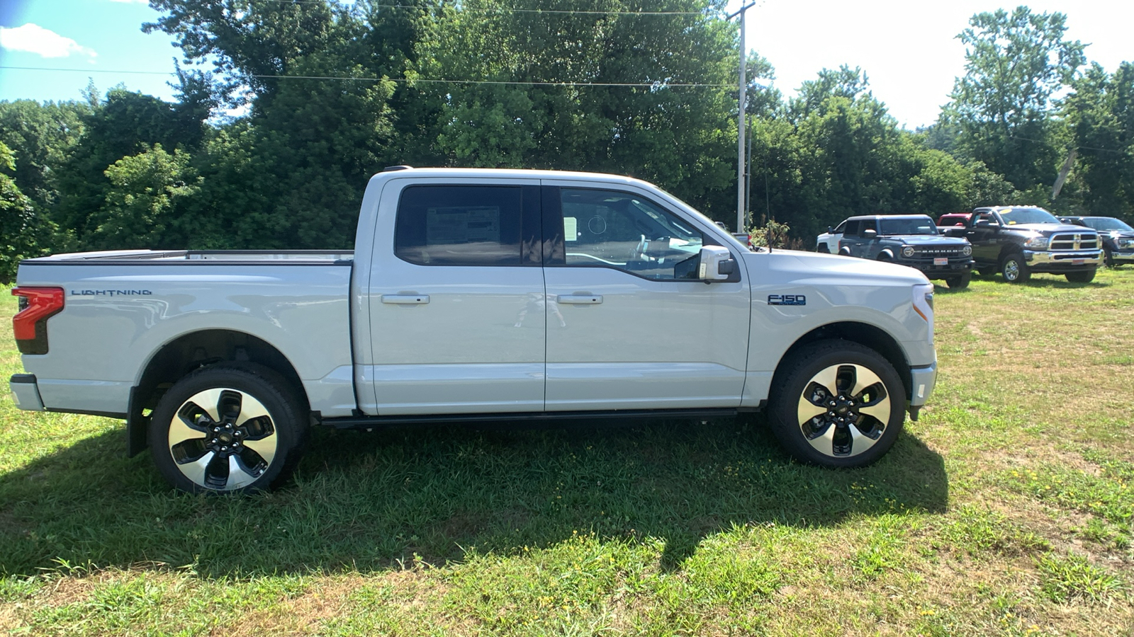 2024 Ford F-150 Lightning Platinum 2