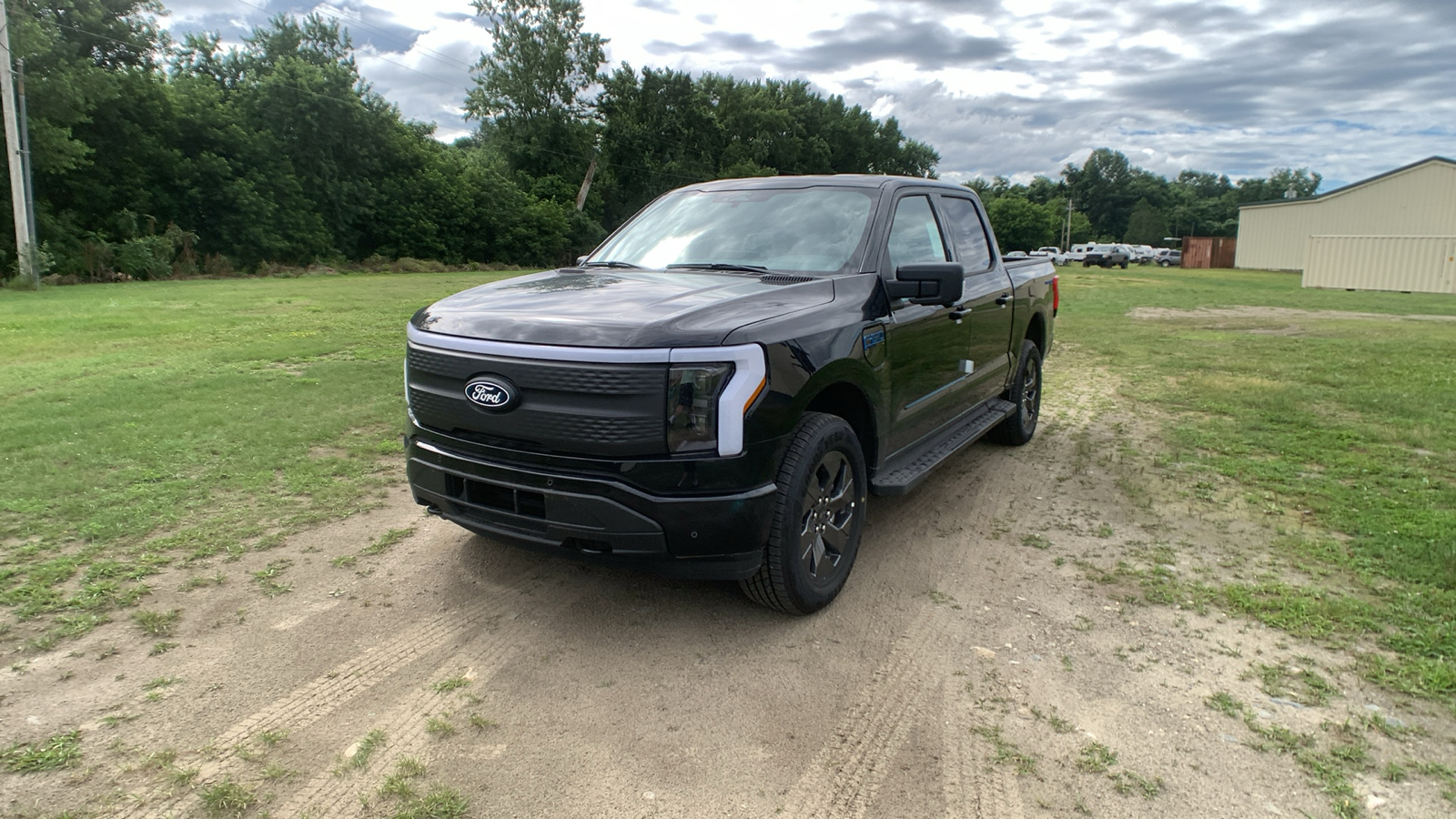 2024 Ford F-150 Lightning Flash 7