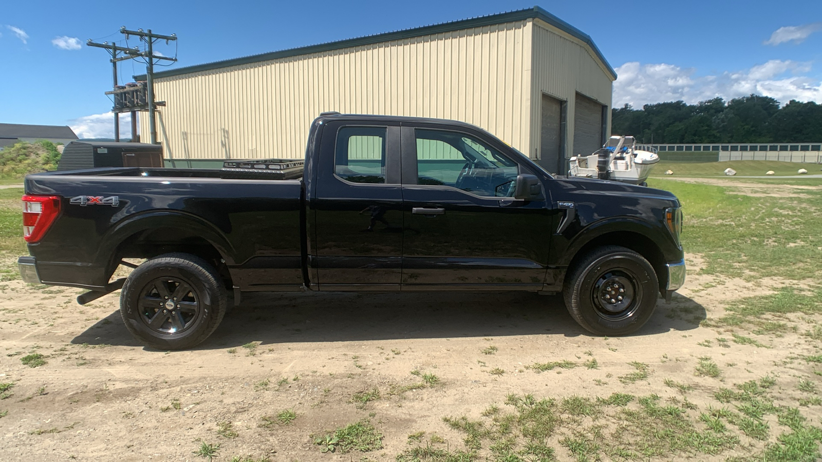 2023 Ford F-150 XL 2