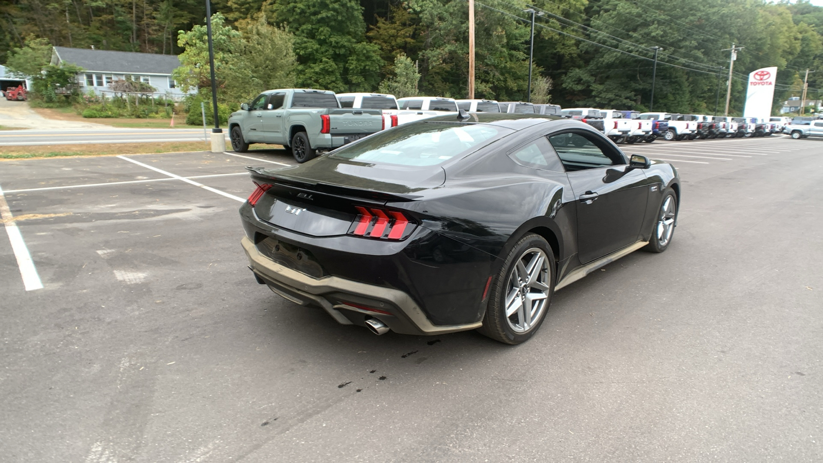 2024 Ford Mustang GT 3