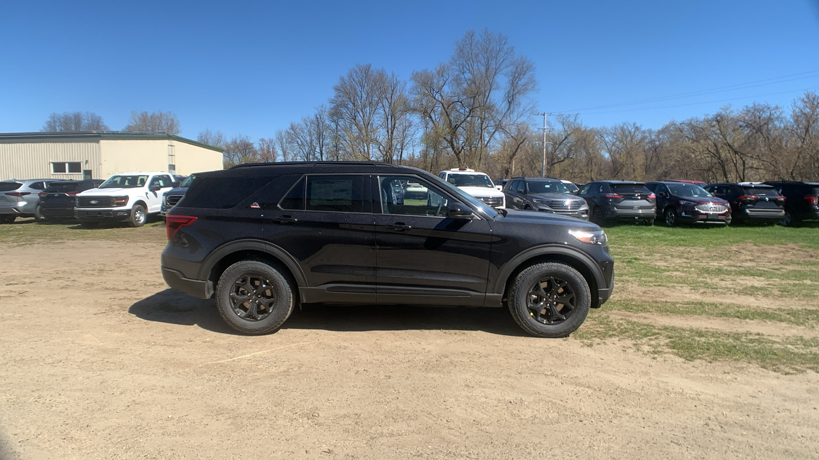 2024 Ford Explorer Timberline 2