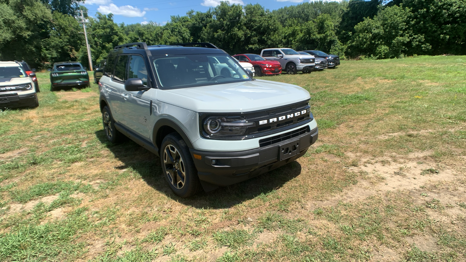 2024 Ford Bronco Sport Outer Banks 1