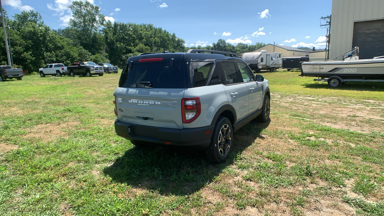 2024 Ford Bronco Sport Outer Banks 3