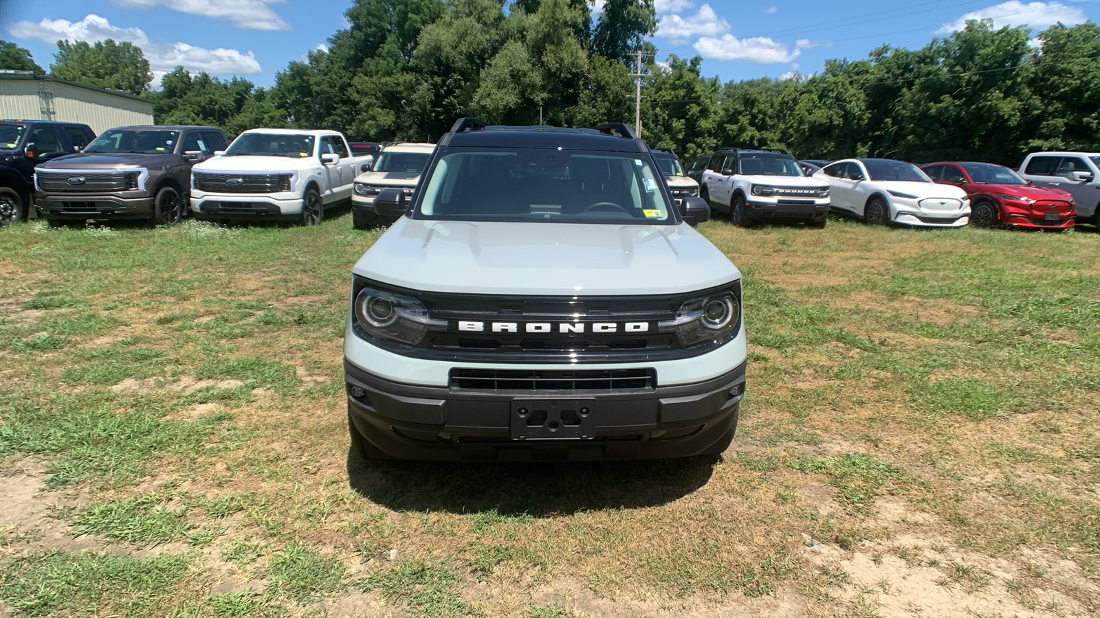 2024 Ford Bronco Sport Outer Banks 8