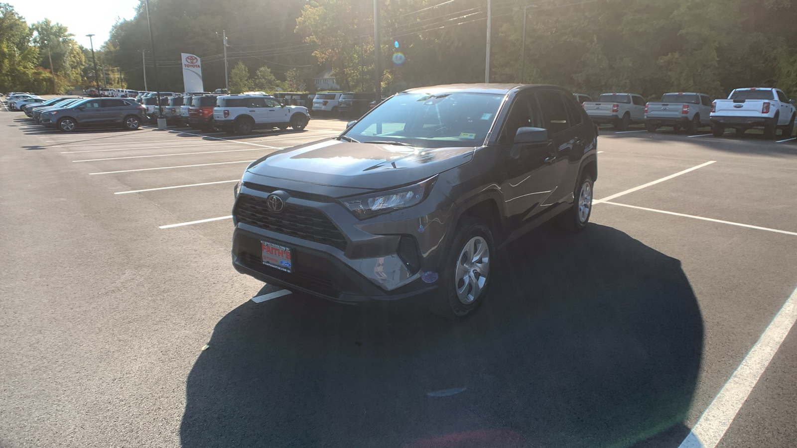 2022 Toyota RAV4 LE 7