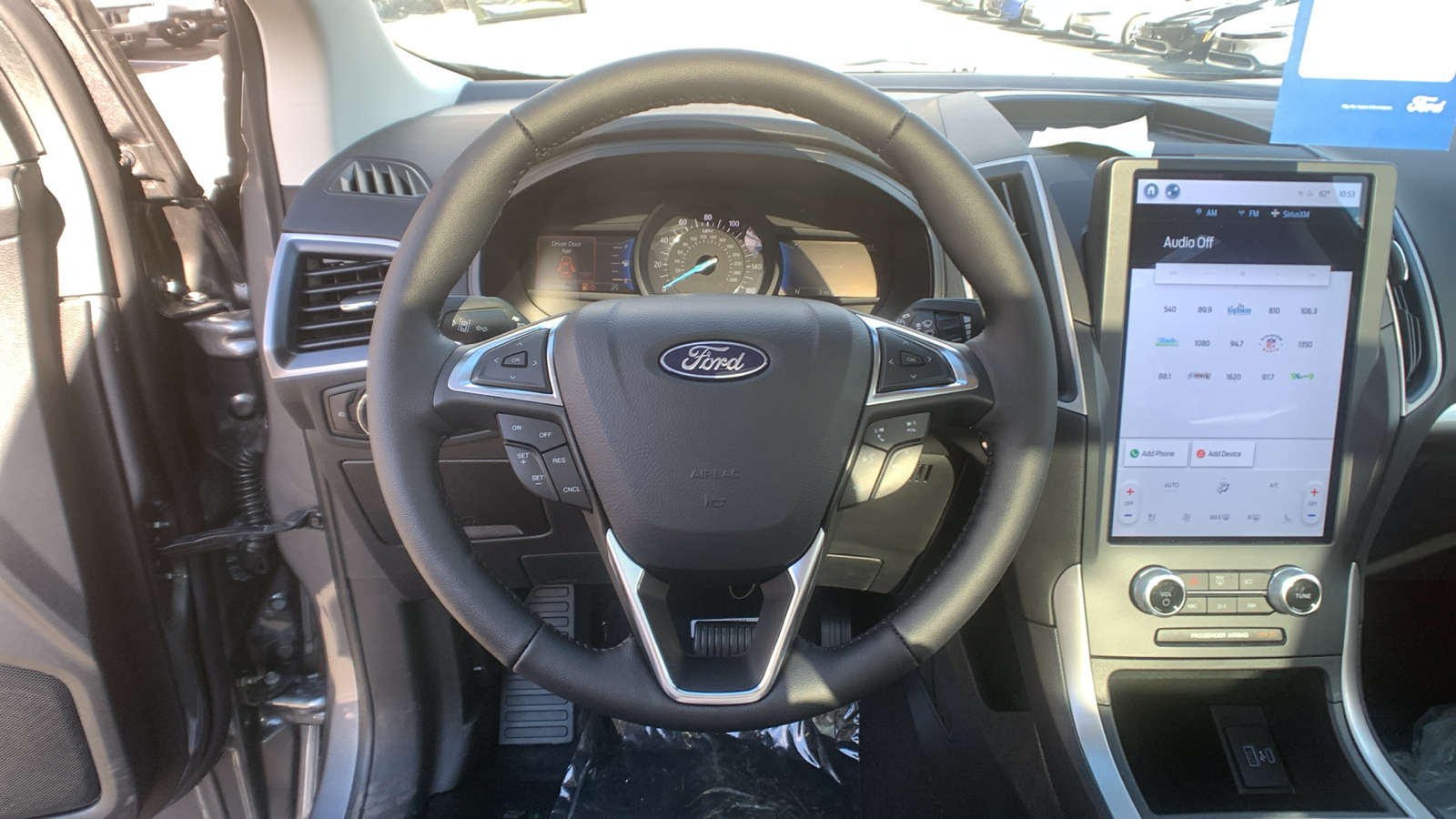 2024 Ford Edge SEL 24