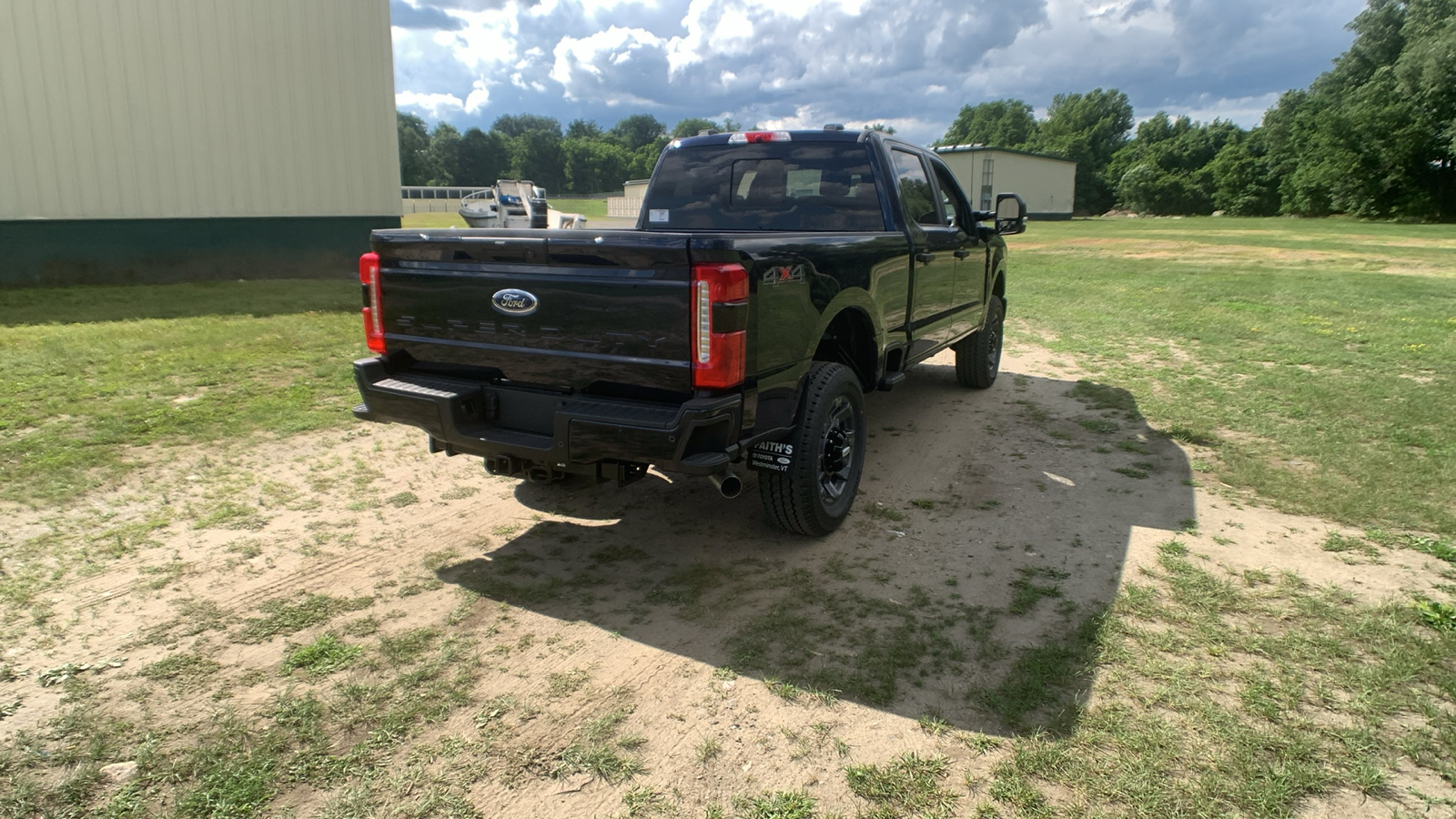 2024 Ford Super Duty F-350 SRW XL 3