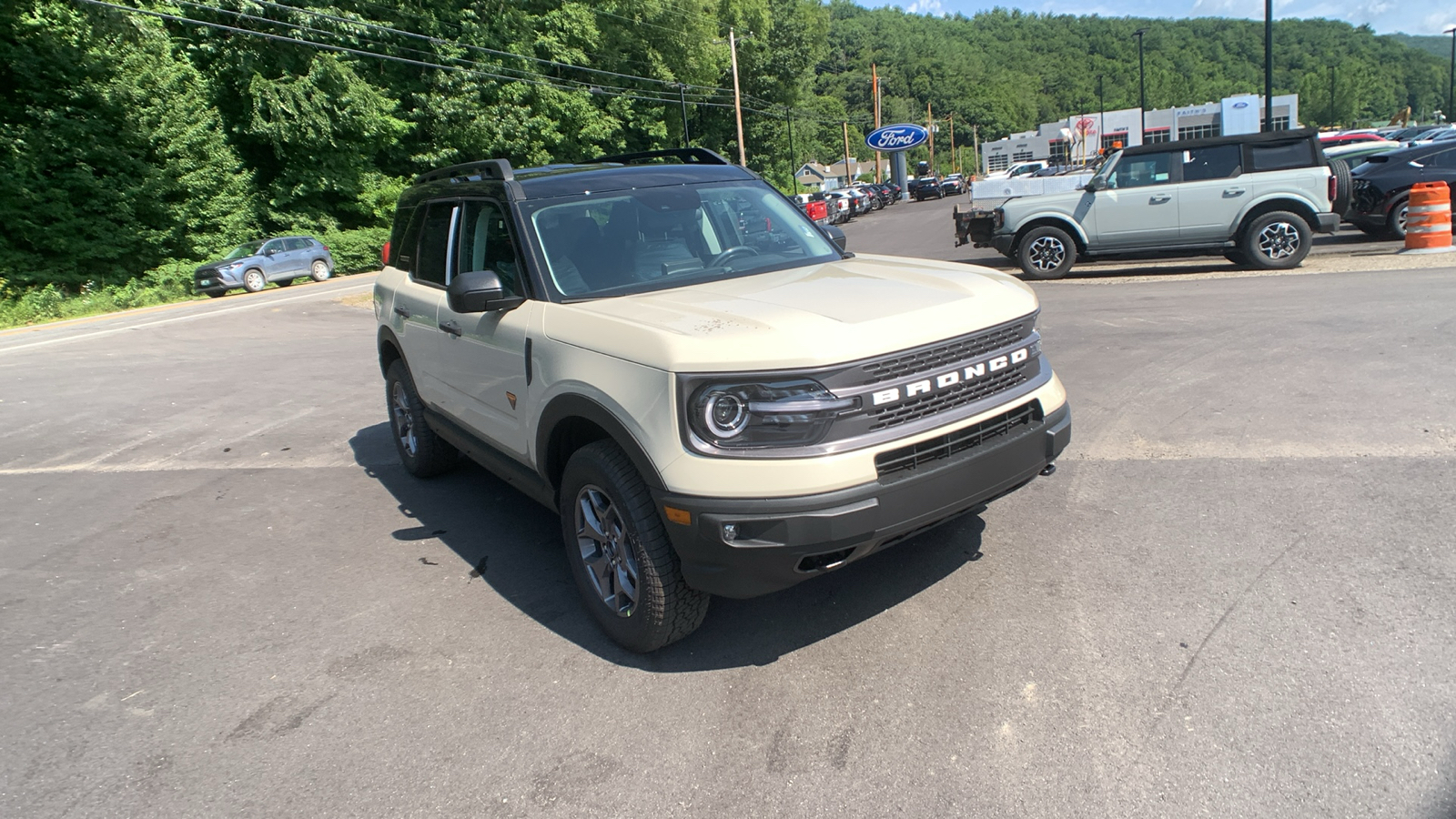 2024 Ford Bronco Sport Badlands 1