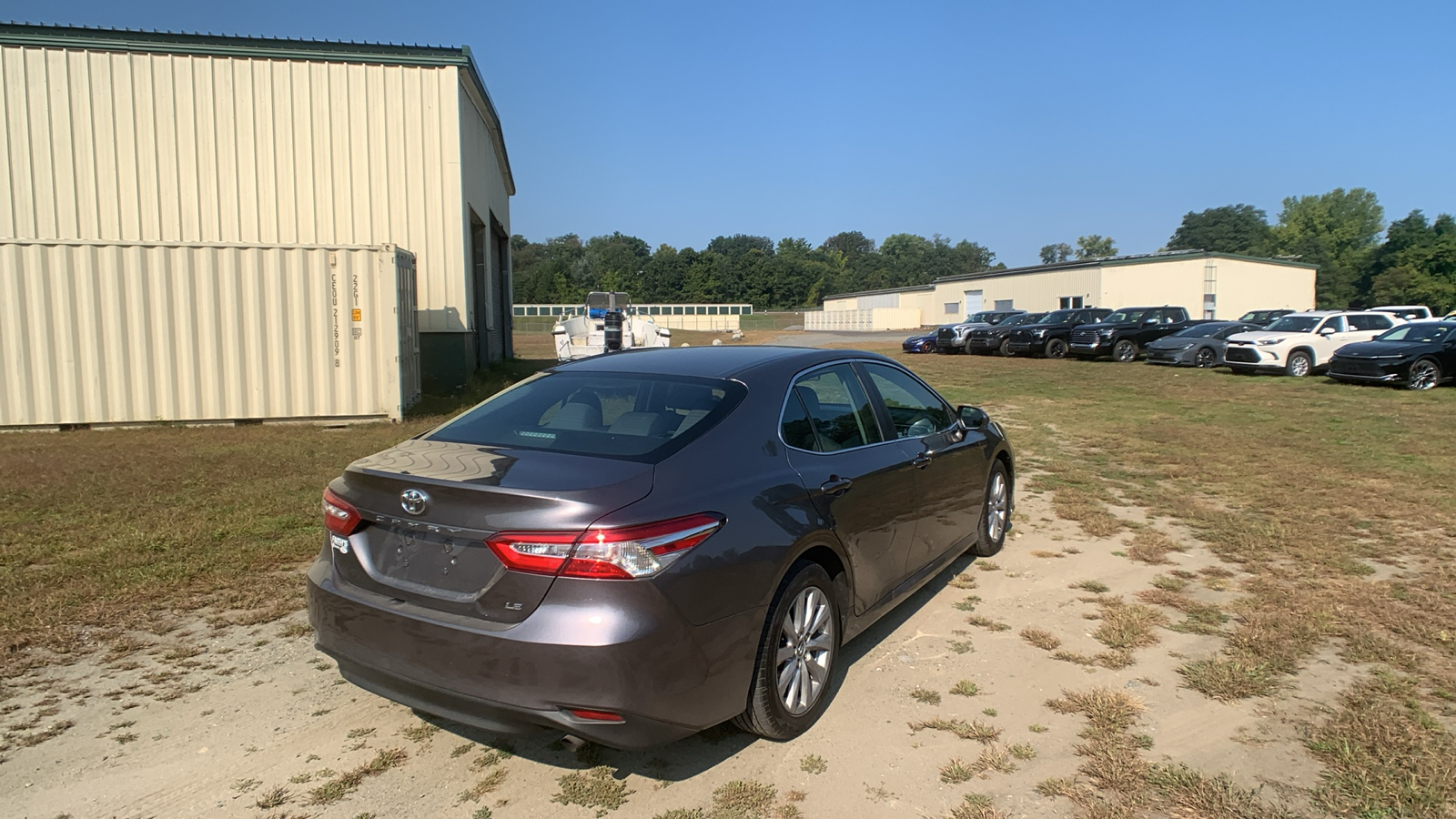 2018 Toyota Camry LE 3