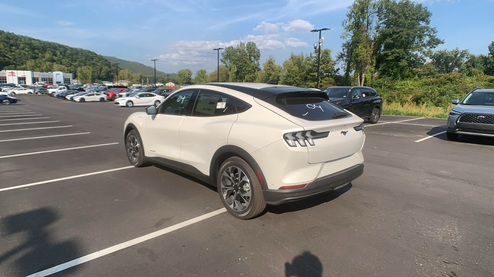 2024 Ford Mustang Mach-E Select 5