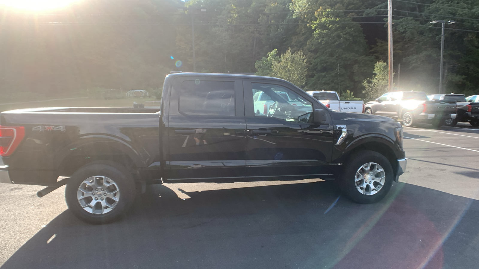 2024 Ford F-150 XLT 2