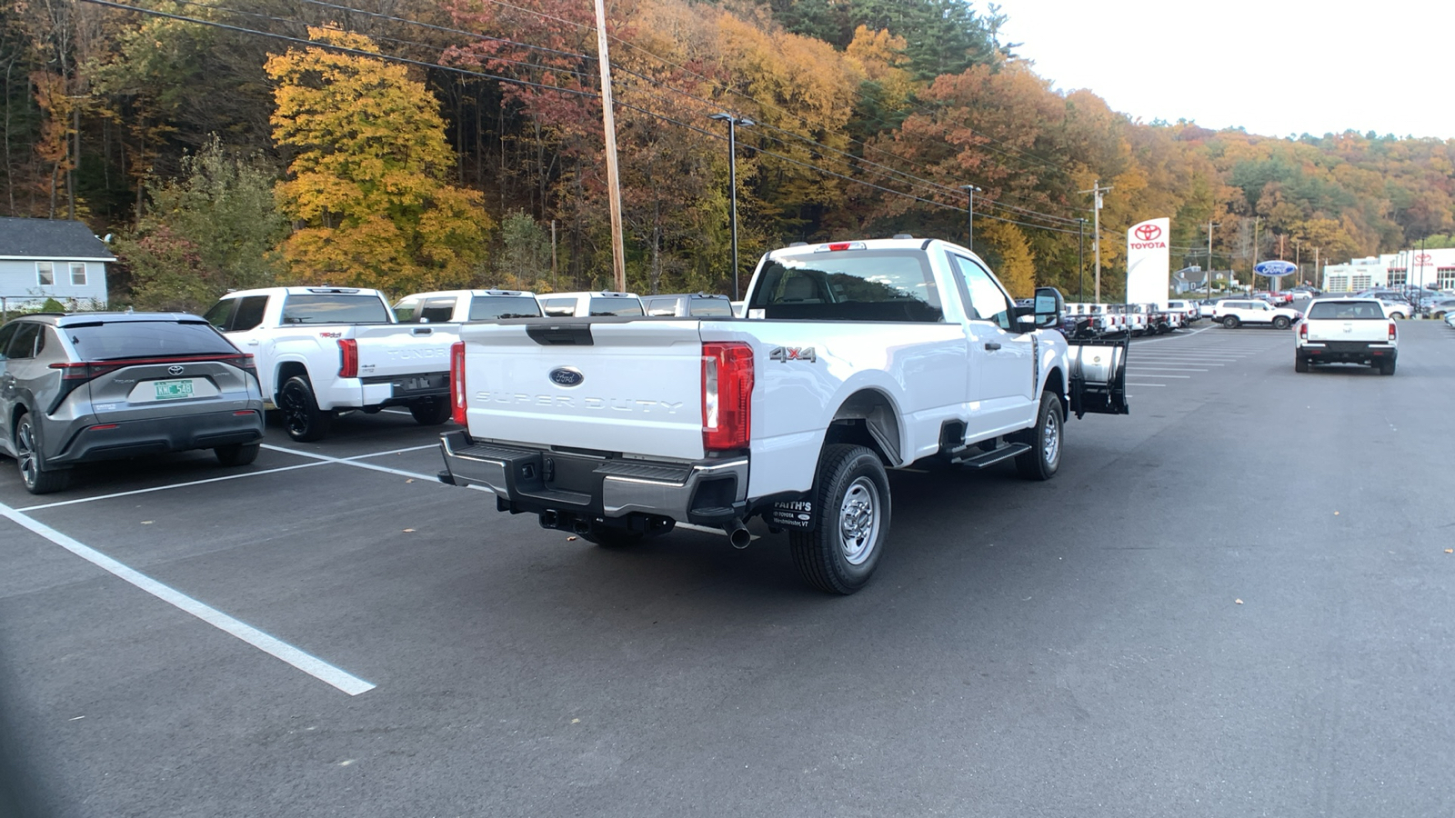 2024 Ford Super Duty F-250 SRW XL 3