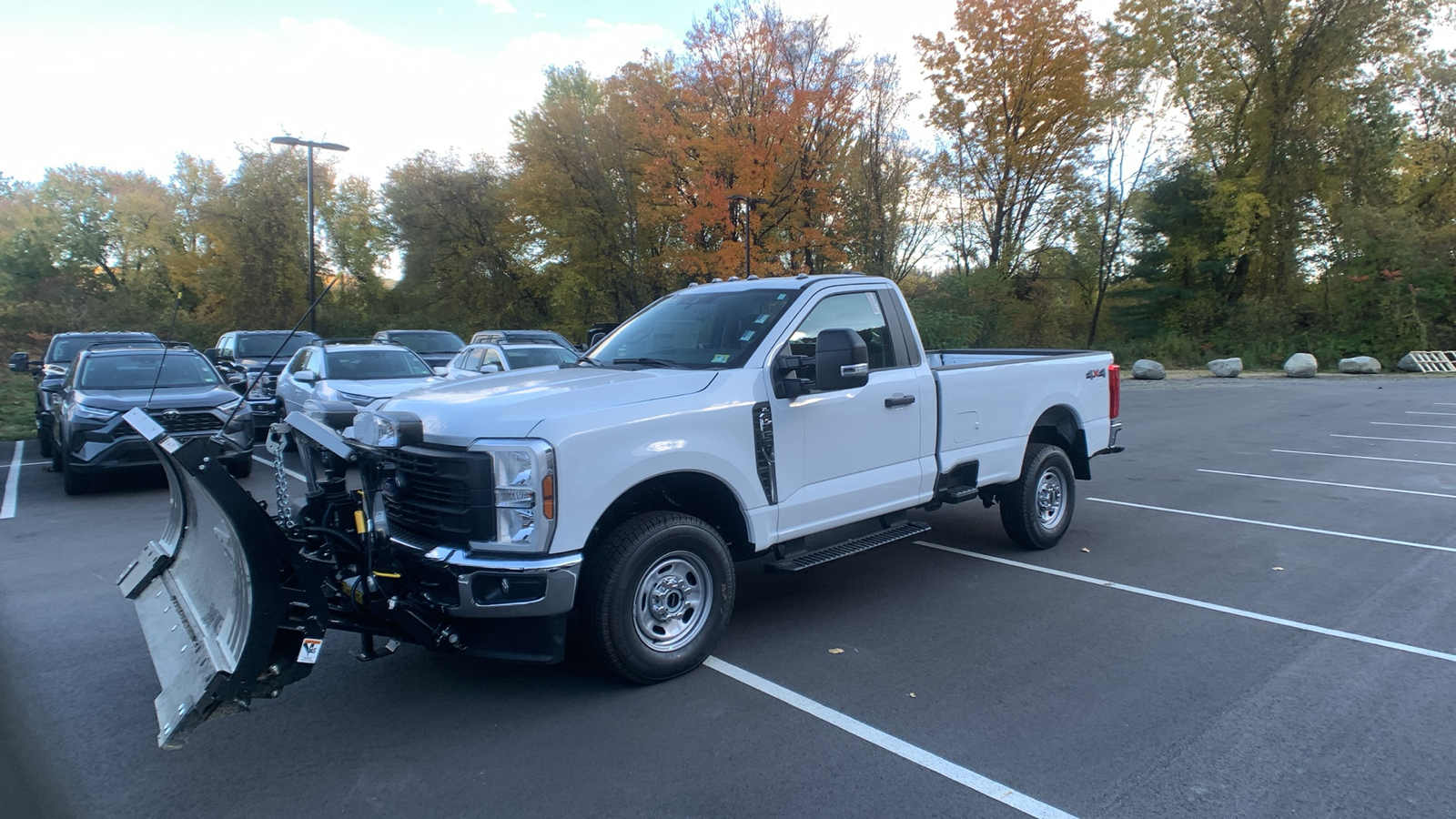 2024 Ford Super Duty F-250 SRW XL 8