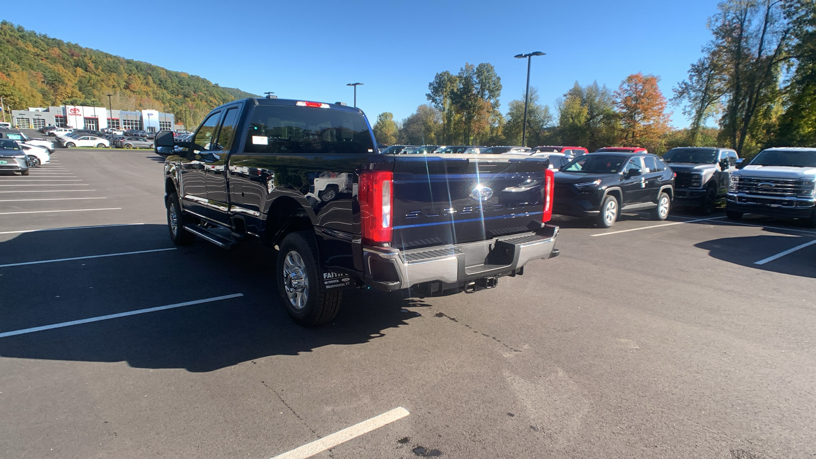 2024 Ford Super Duty F-350 SRW XLT 5