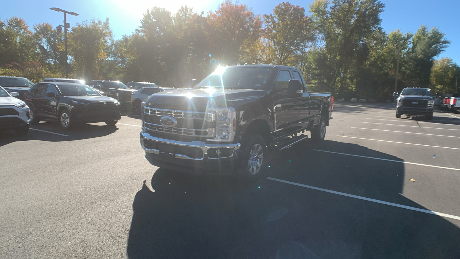 2024 Ford Super Duty F-350 SRW XLT 7