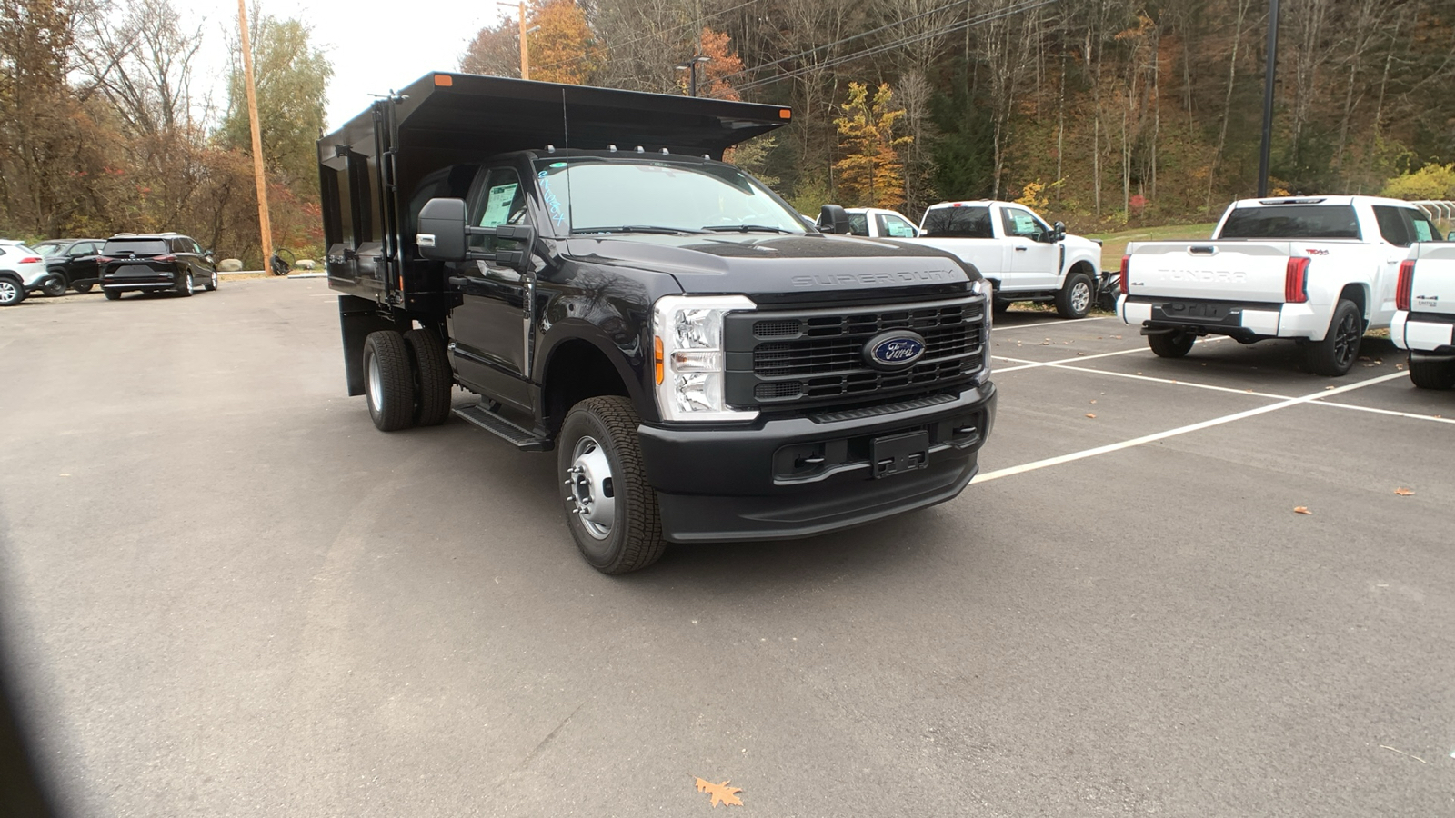 2024 Ford Super Duty F-350 DRW XL 1