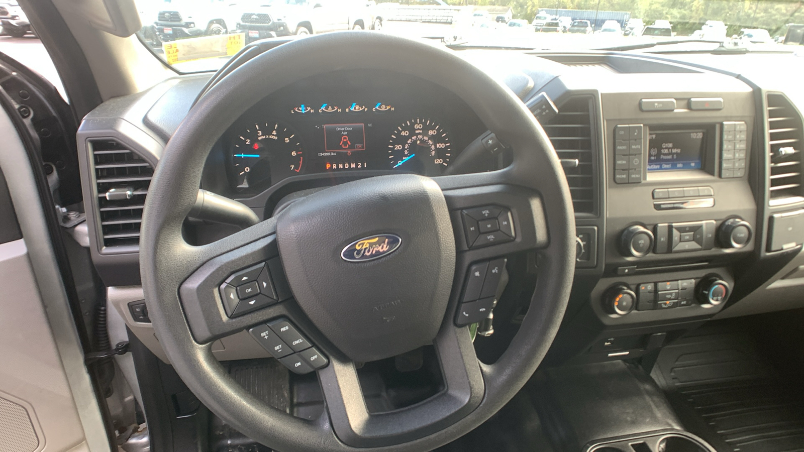 2016 Ford F-150 XL 22