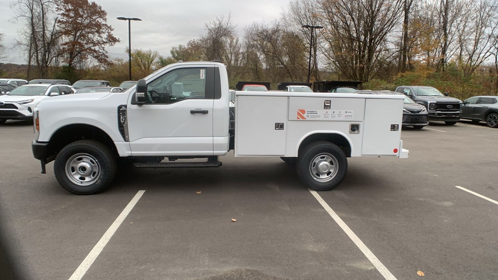 2024 Ford Super Duty F-350 SRW XL 6