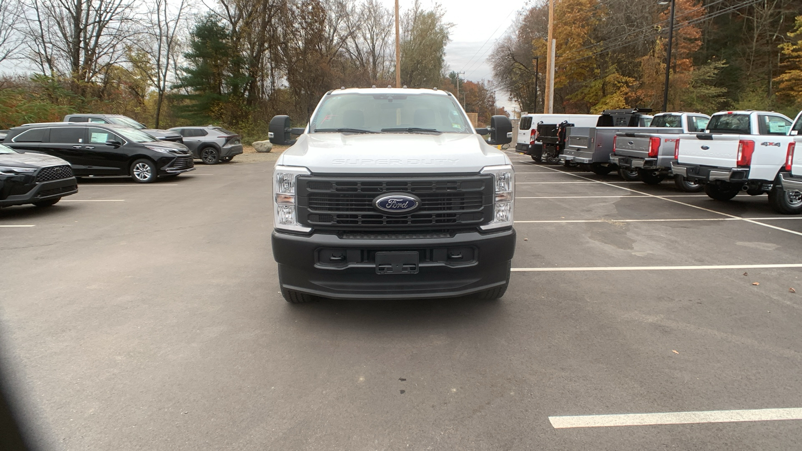 2024 Ford Super Duty F-350 SRW XL 8