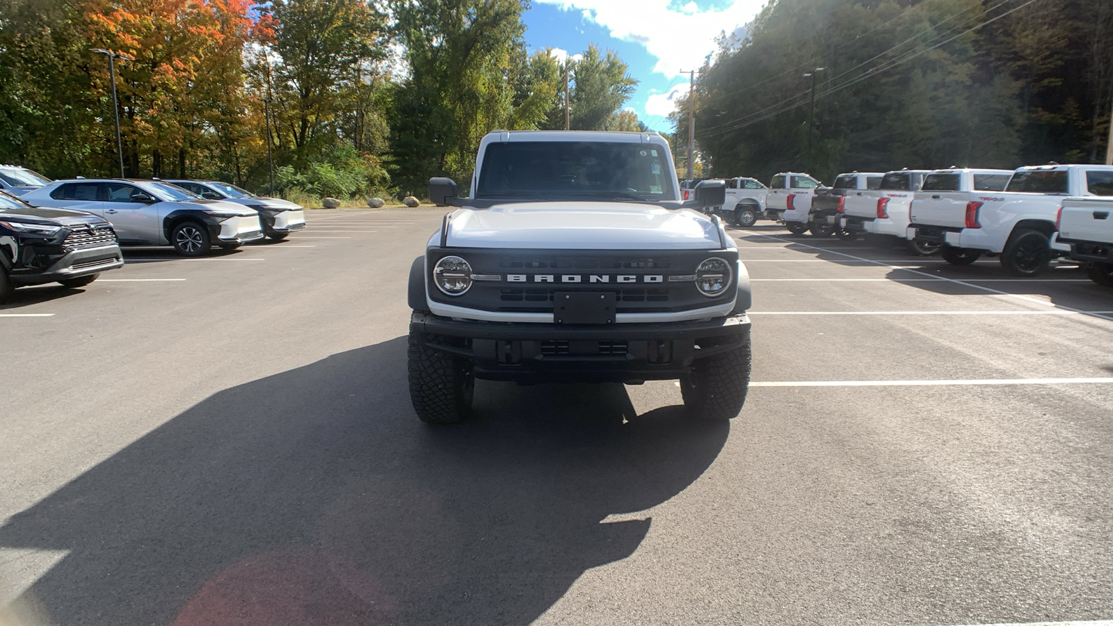 2024 Ford Bronco Black Diamond 8