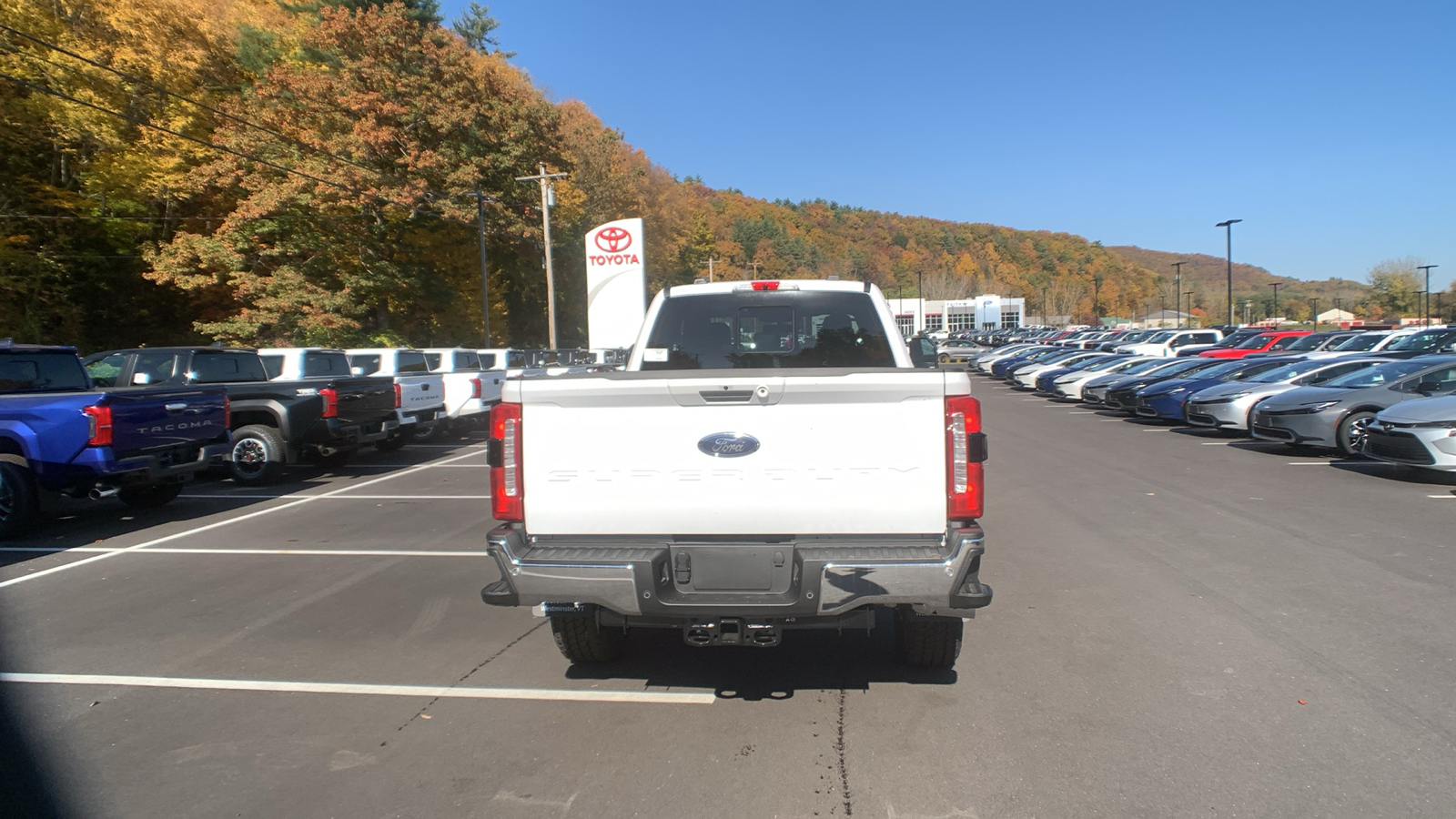 2024 Ford Super Duty F-250 SRW LARIAT 4