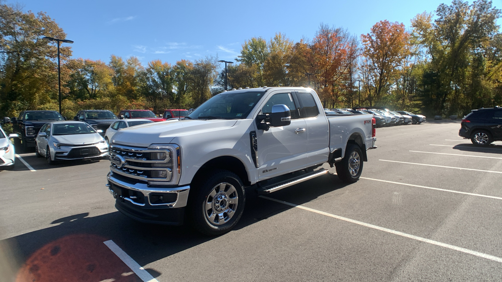 2024 Ford Super Duty F-250 SRW LARIAT 8