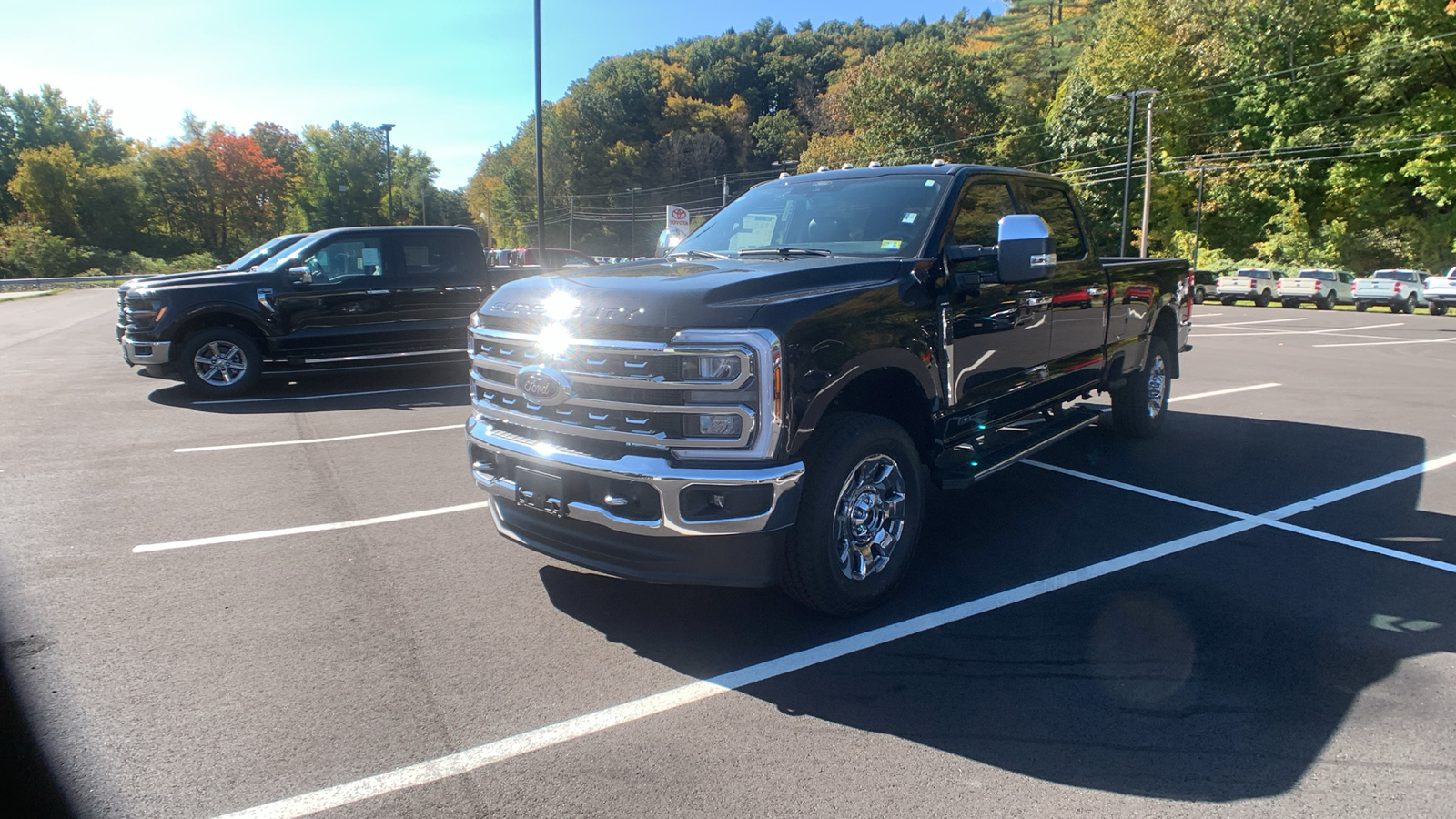 2024 Ford Super Duty F-350 SRW LARIAT 7