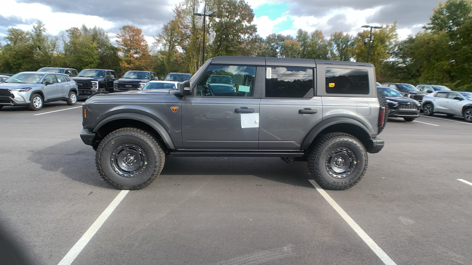 2024 Ford Bronco Badlands 6