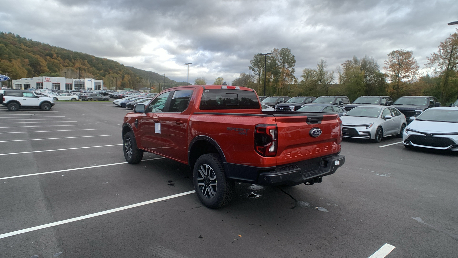 2024 Ford Ranger LARIAT 4