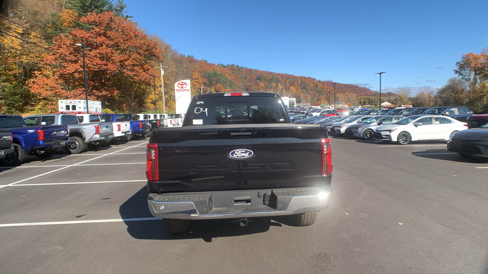 2024 Ford F-150 XLT 4