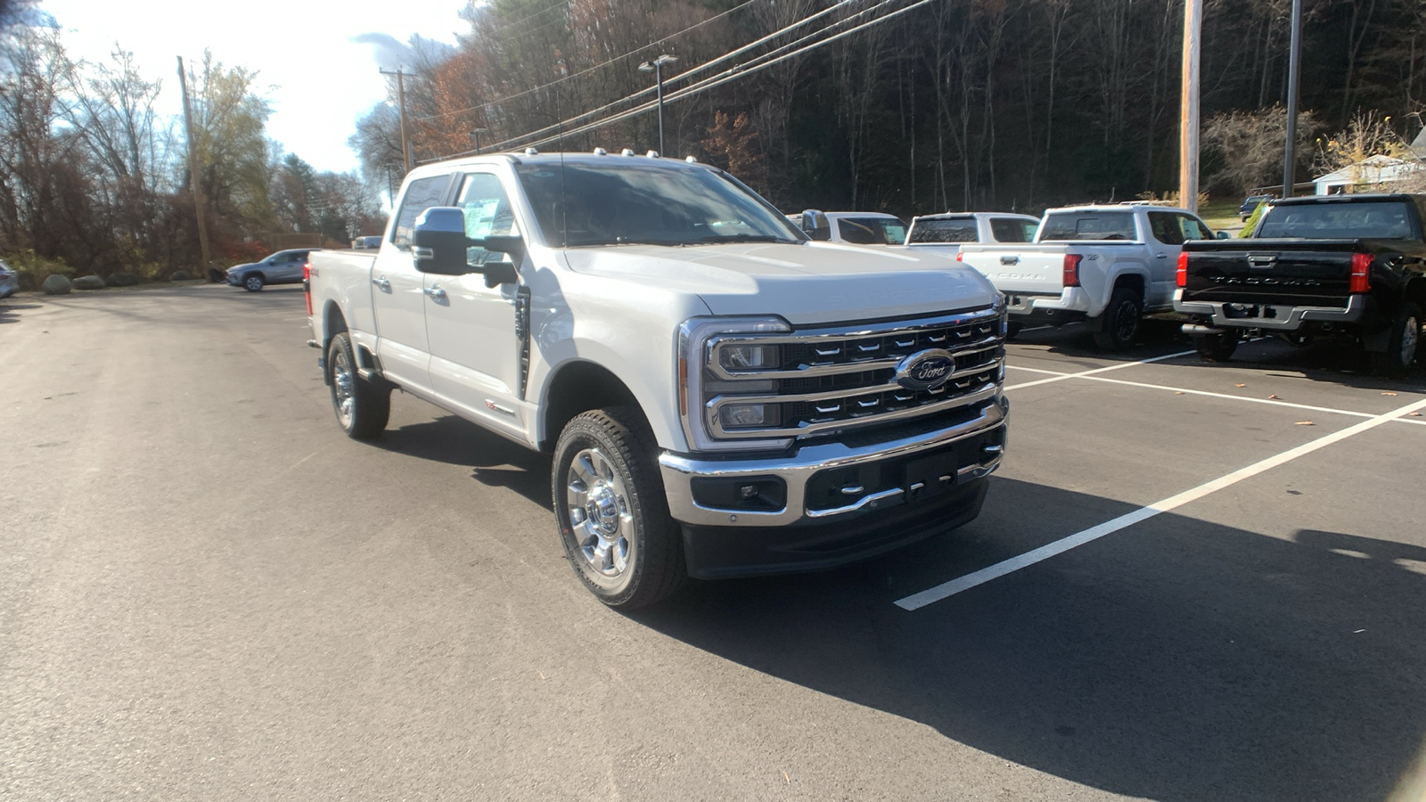 2024 Ford Super Duty F-350 SRW LARIAT 1