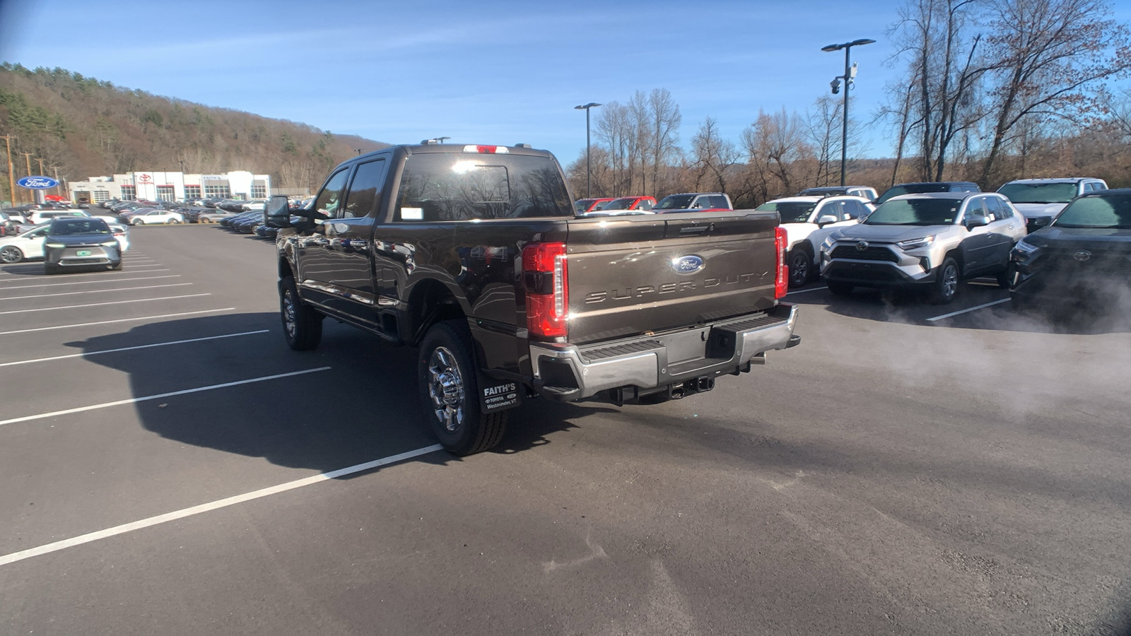 2024 Ford Super Duty F-350 SRW LARIAT 5