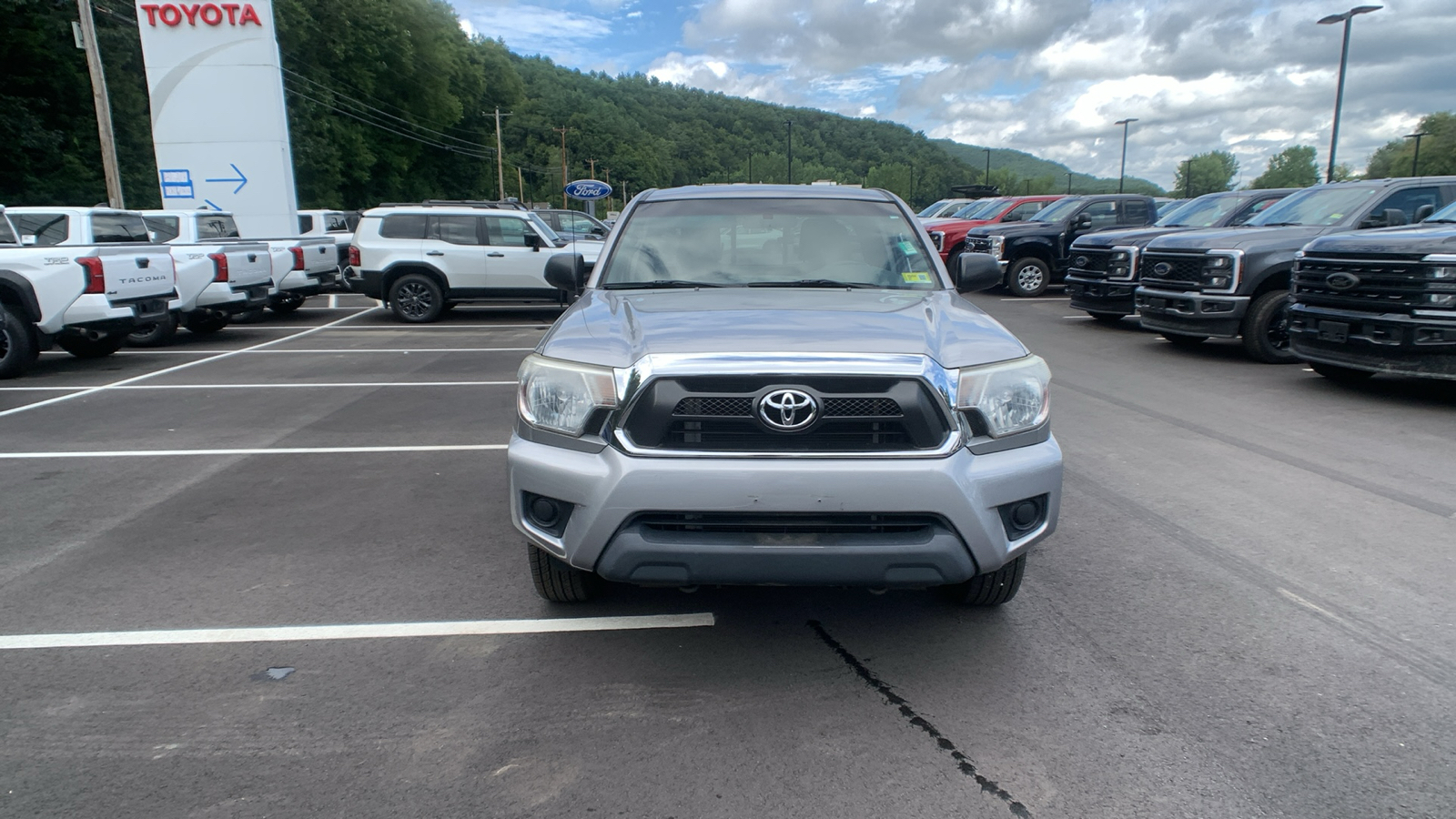 2015 Toyota Tacoma  8