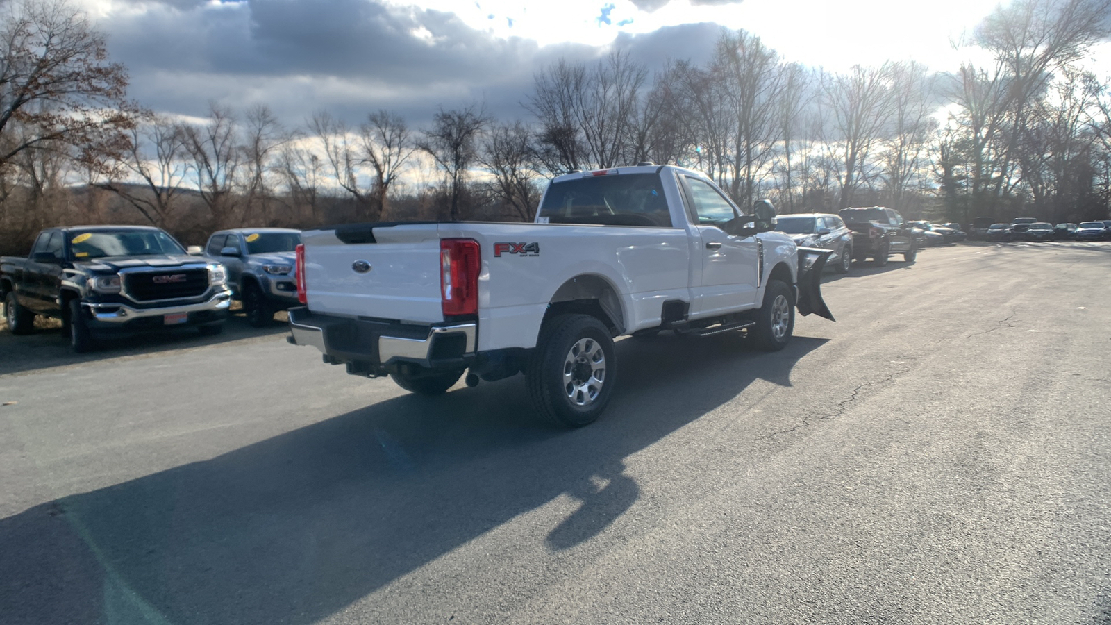 2024 Ford Super Duty F-250 SRW XLT 3