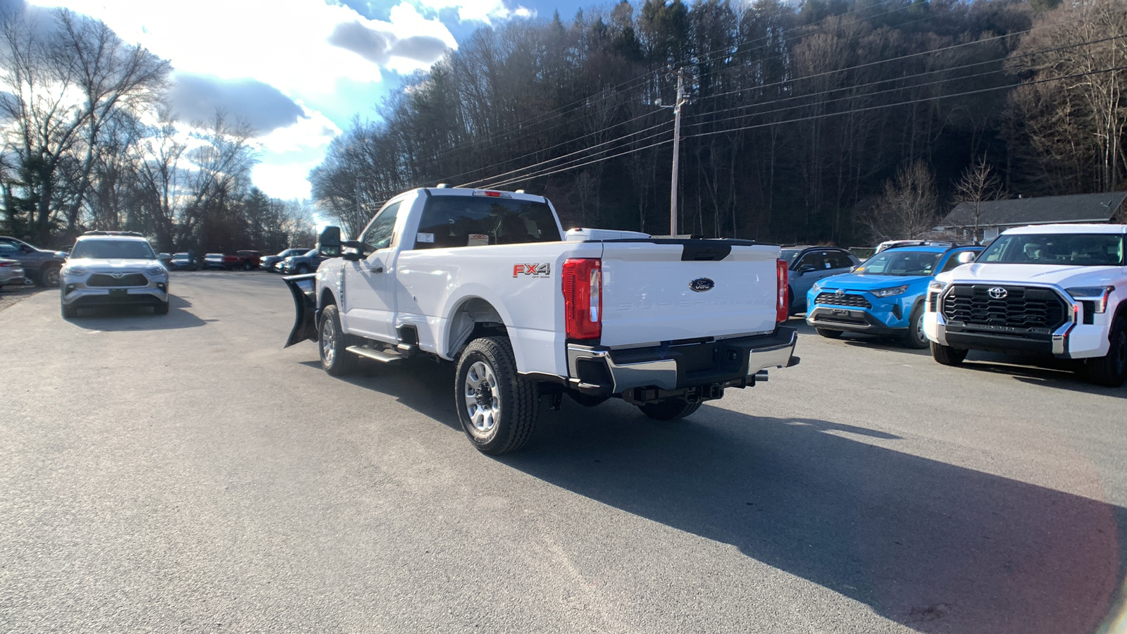 2024 Ford Super Duty F-250 SRW XLT 5