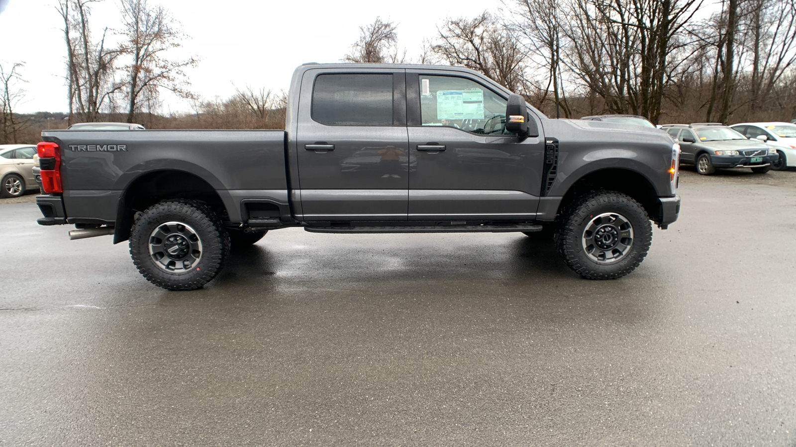 2024 Ford Super Duty F-250 SRW XLT 4