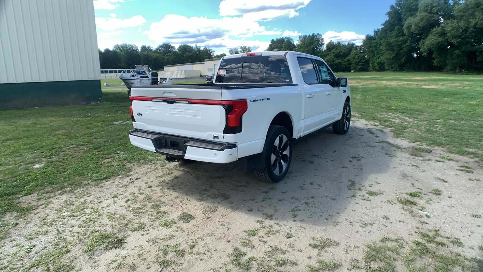 2024 Ford F-150 Lightning Platinum 3