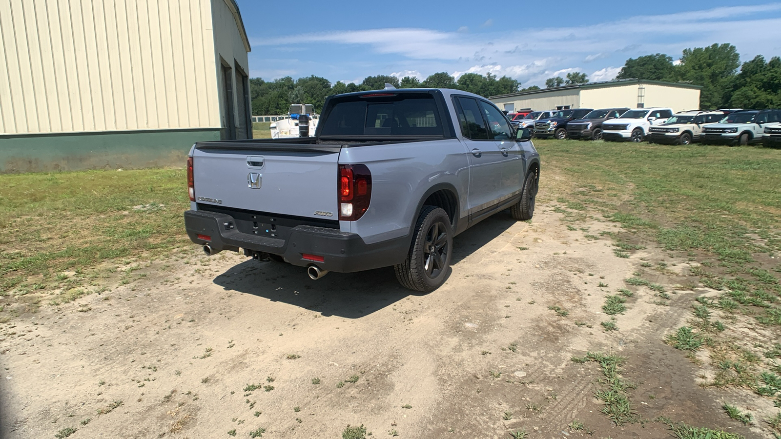 2022 Honda Ridgeline Black Edition 3