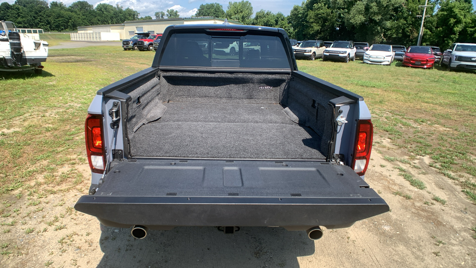 2022 Honda Ridgeline Black Edition 16