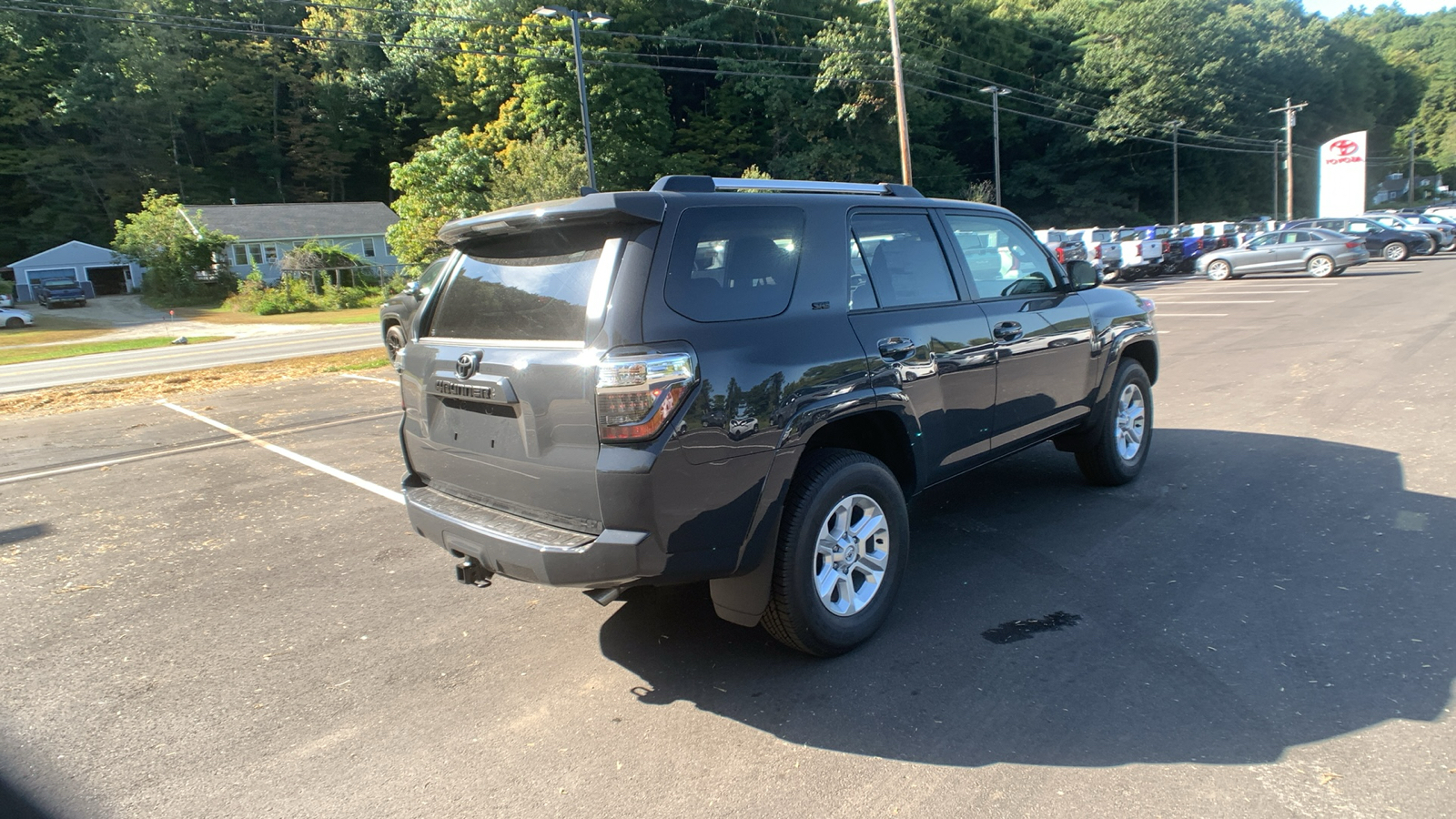 2024 Toyota 4Runner SR5 Premium 3