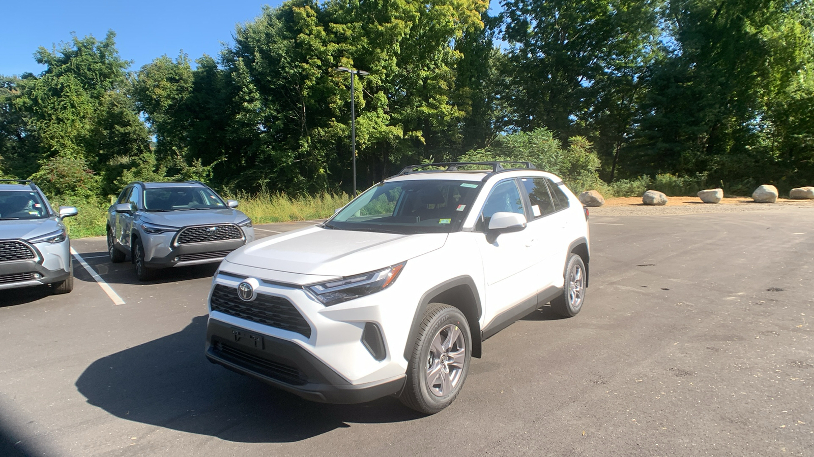 2024 Toyota RAV4 XLE 7