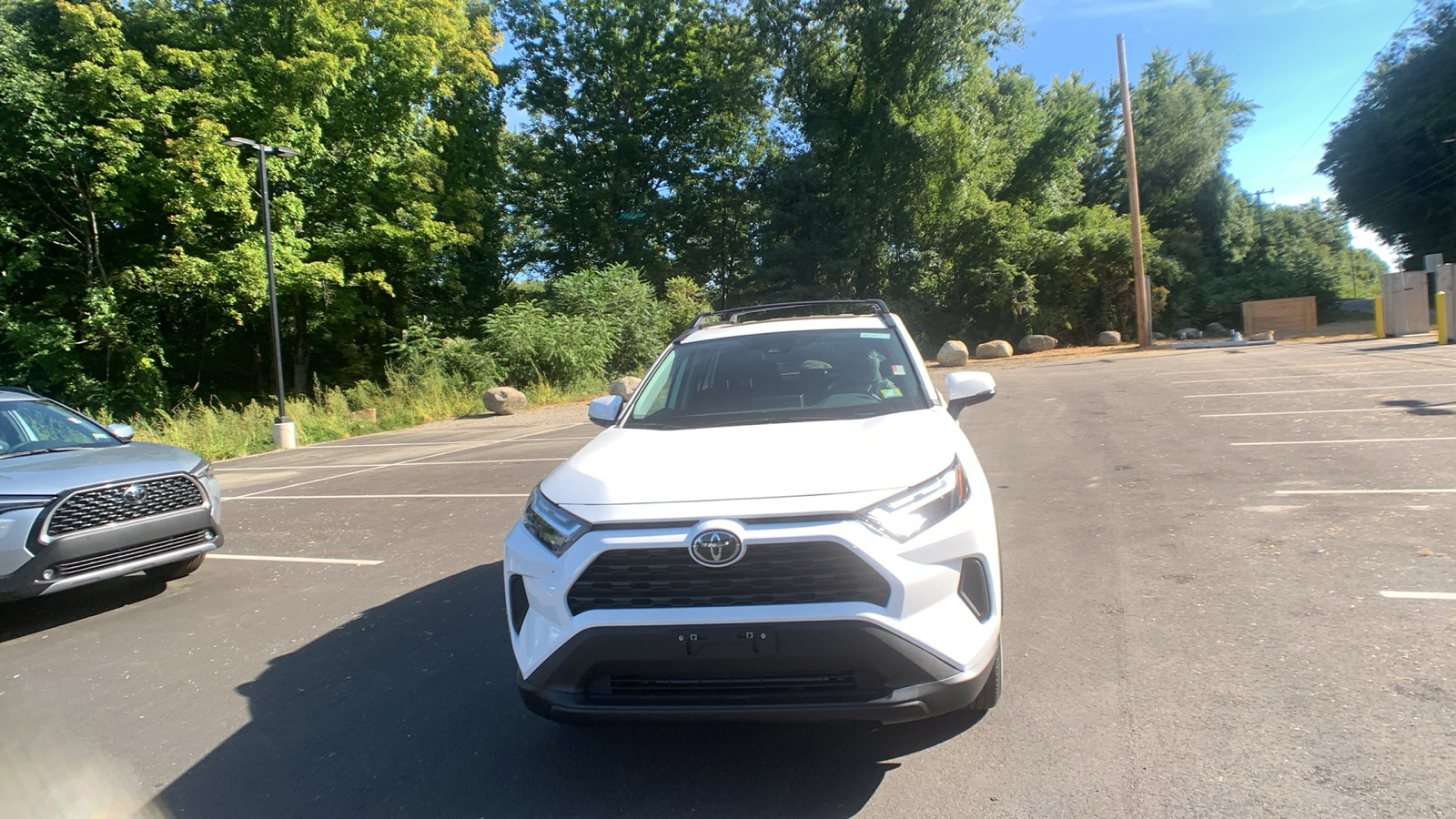 2024 Toyota RAV4 XLE 8