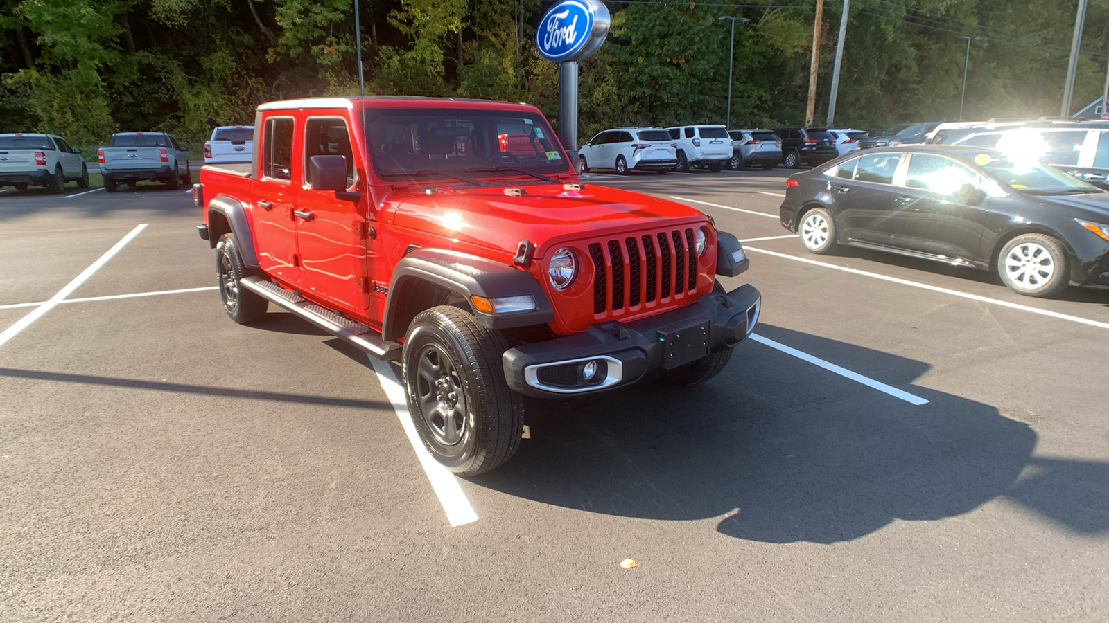 2023 Jeep Gladiator Sport 1