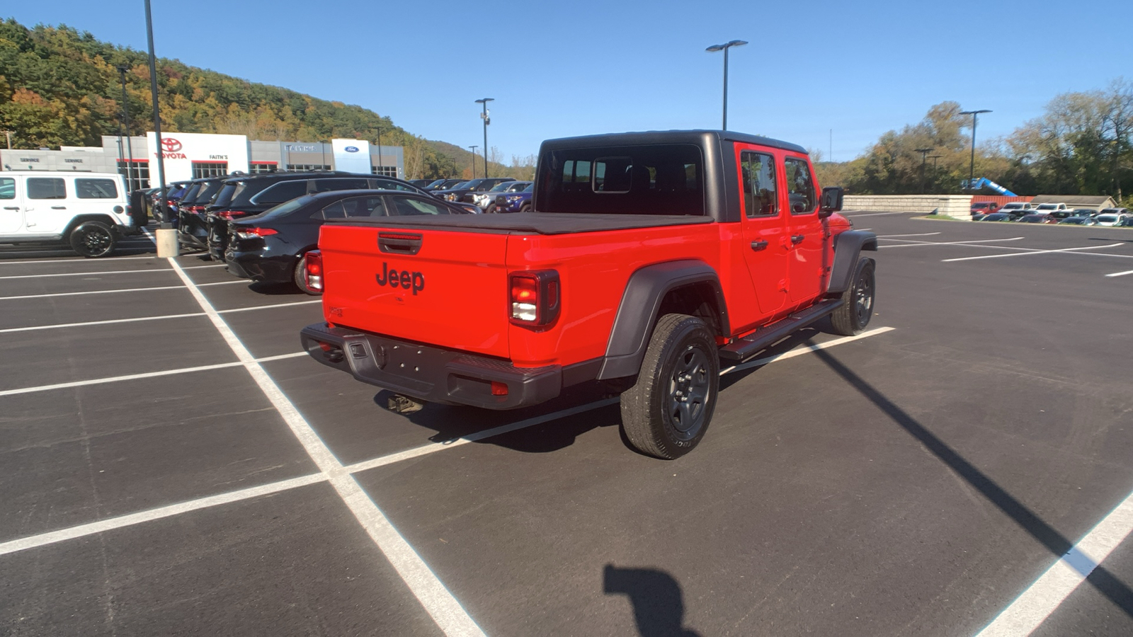 2023 Jeep Gladiator Sport 3