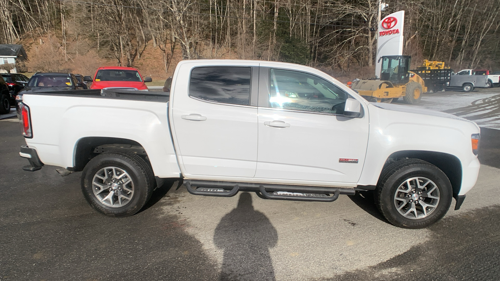 2019 GMC Canyon 4WD All Terrain w/Leather 2