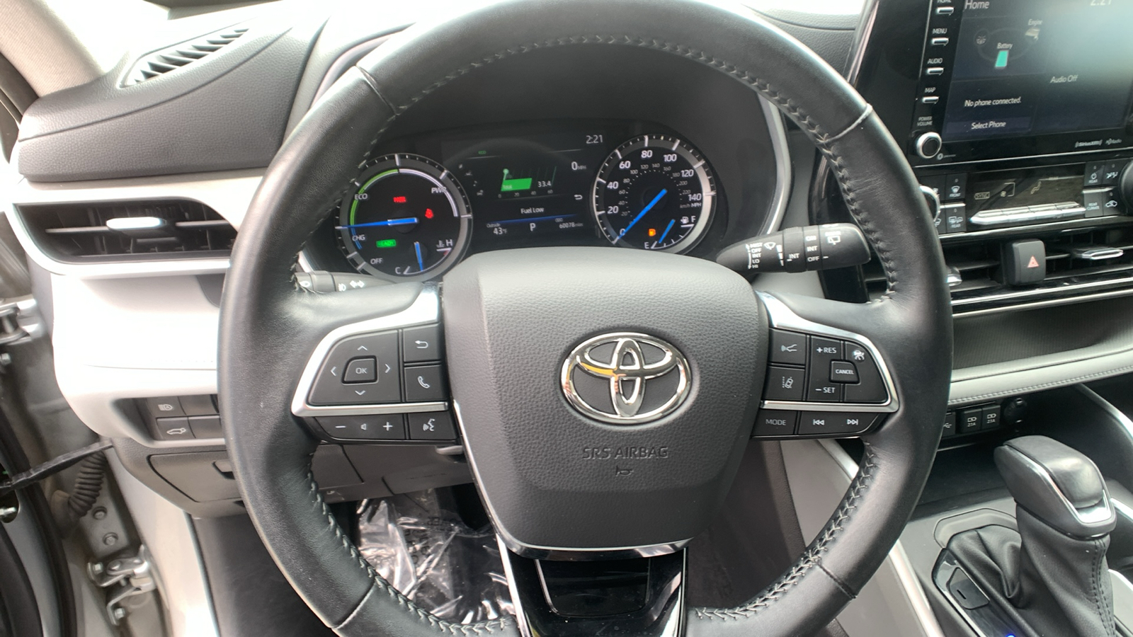 2021 Toyota Highlander Hybrid XLE 25