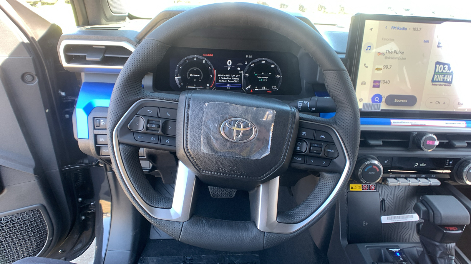 2024 Toyota Tacoma 4WD TRD Off Road 24