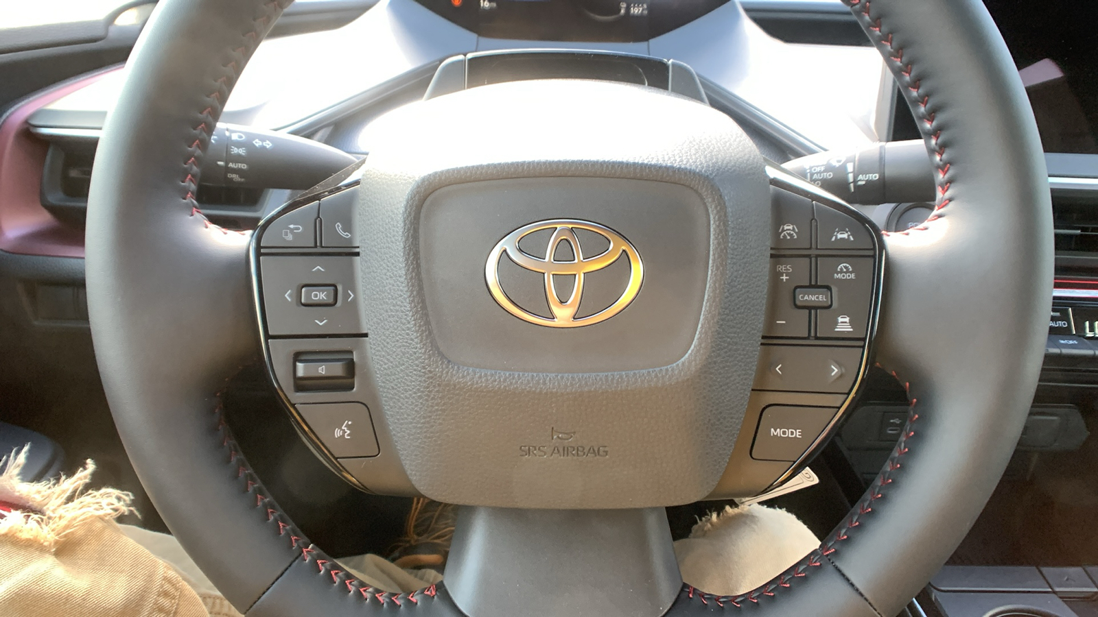 2024 Toyota Prius Prime XSE 22