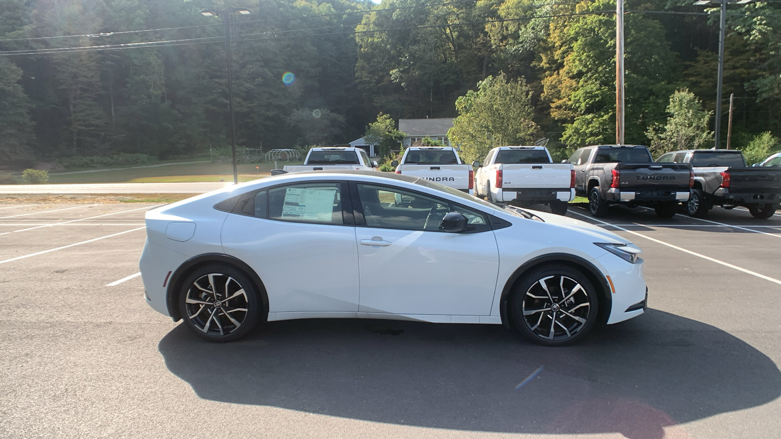 2024 Toyota Prius Prime XSE 2